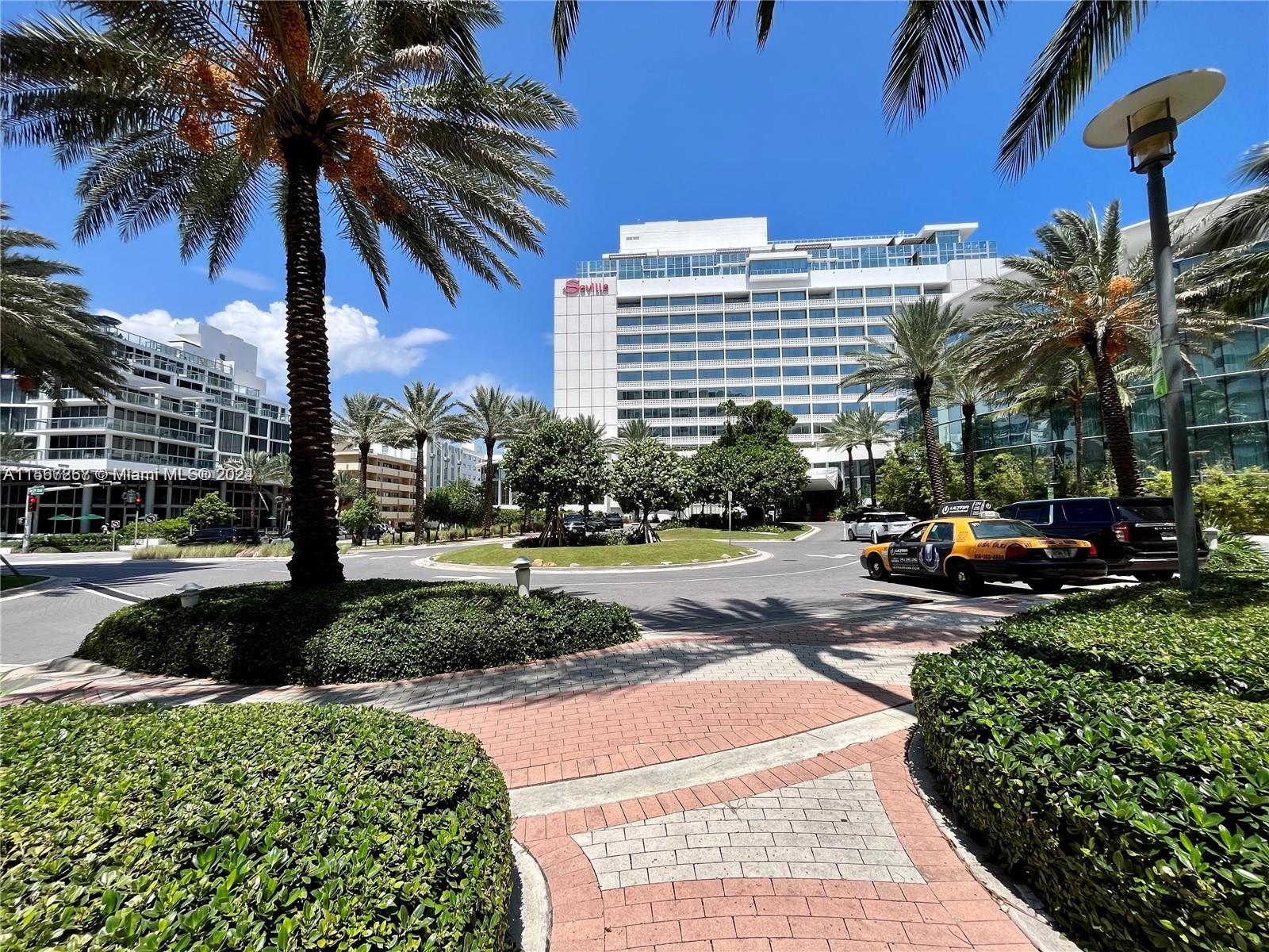 2899 Collins Ave 704, Miami Beach, Florida 33140, ,1 BathroomBathrooms,Residential,For Sale,2899 Collins Ave 704,A11567257