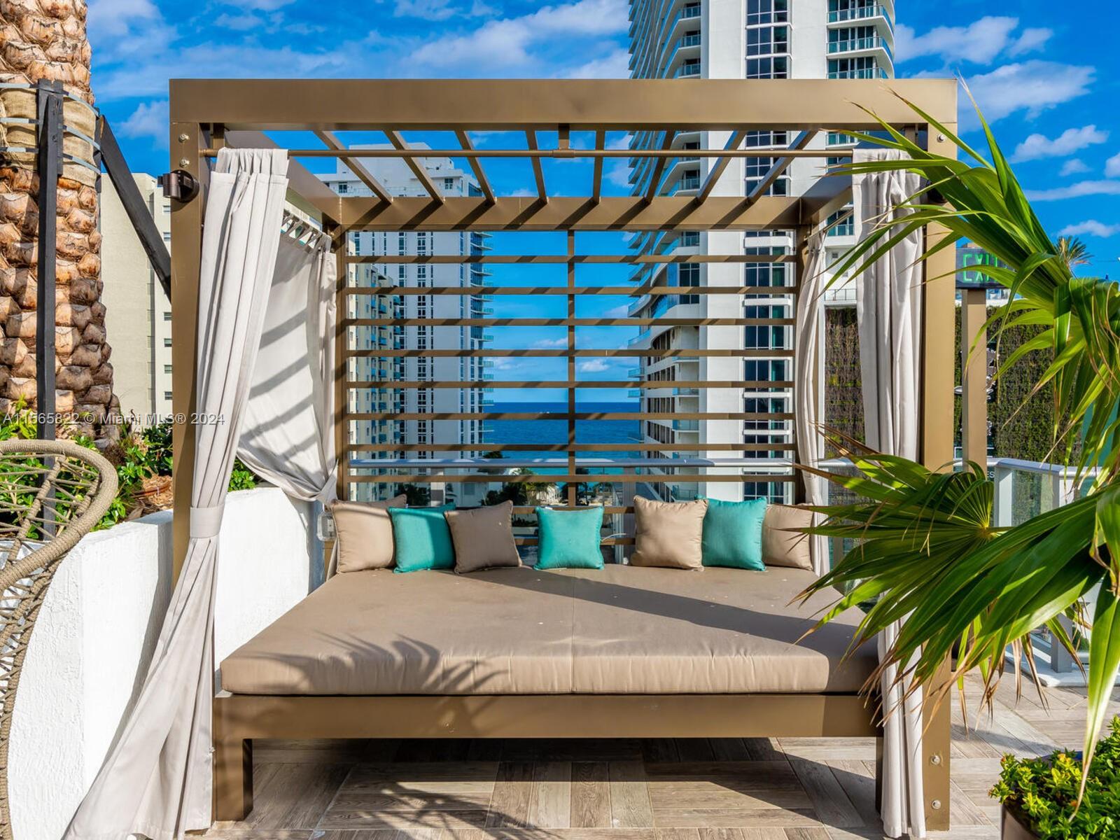 4010 S OCEAN DRIVE T 4005, Hollywood, Florida 33019, 2 Bedrooms Bedrooms, ,2 BathroomsBathrooms,Residential,For Sale,4010 S OCEAN DRIVE T 4005,A11565822