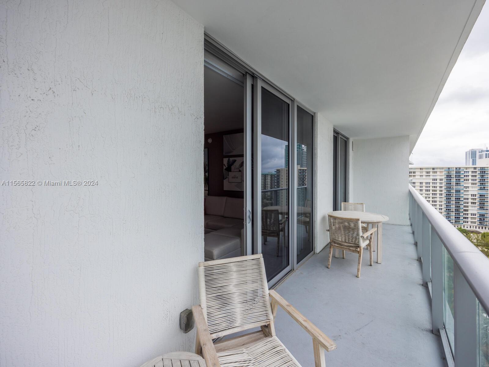 4010 S OCEAN DRIVE T 4005, Hollywood, Florida 33019, 2 Bedrooms Bedrooms, ,2 BathroomsBathrooms,Residential,For Sale,4010 S OCEAN DRIVE T 4005,A11565822