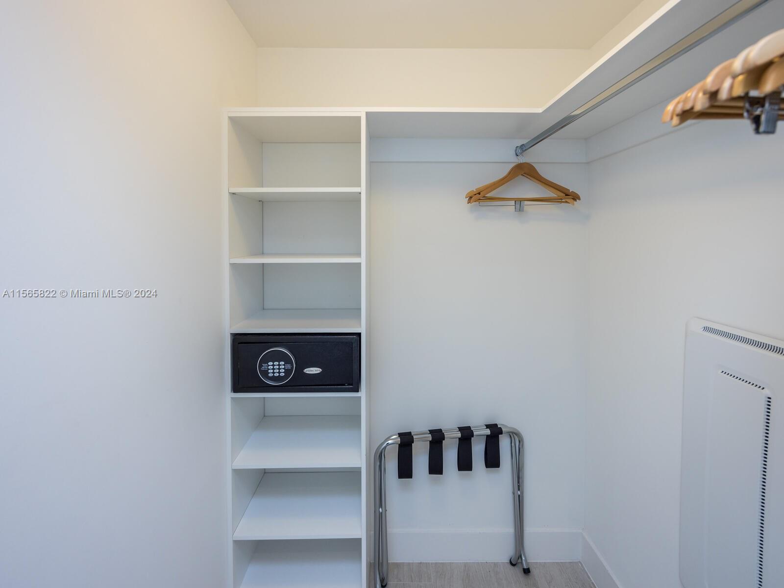 4010 S OCEAN DRIVE T 4005, Hollywood, Florida 33019, 2 Bedrooms Bedrooms, ,2 BathroomsBathrooms,Residential,For Sale,4010 S OCEAN DRIVE T 4005,A11565822