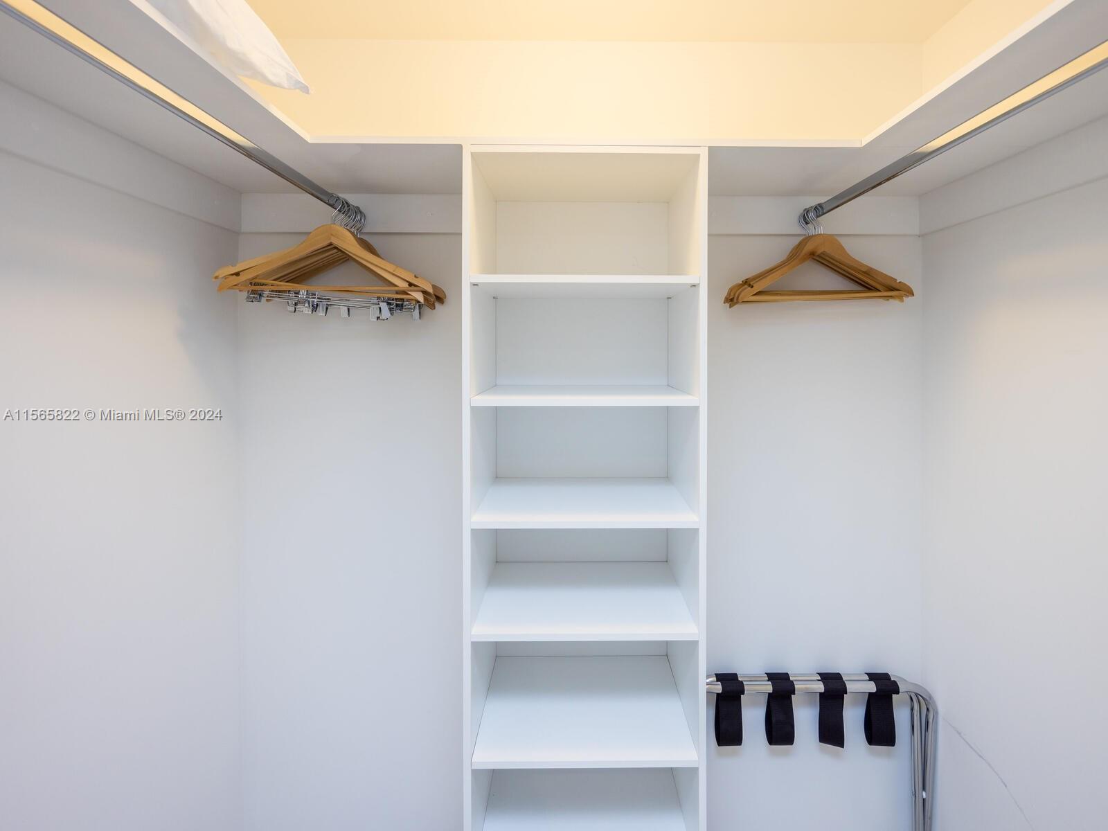 4010 S OCEAN DRIVE T 4005, Hollywood, Florida 33019, 2 Bedrooms Bedrooms, ,2 BathroomsBathrooms,Residential,For Sale,4010 S OCEAN DRIVE T 4005,A11565822