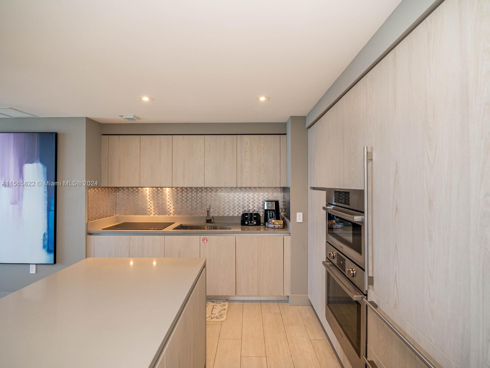 4010 S OCEAN DRIVE T 4005, Hollywood, Florida 33019, 2 Bedrooms Bedrooms, ,2 BathroomsBathrooms,Residential,For Sale,4010 S OCEAN DRIVE T 4005,A11565822