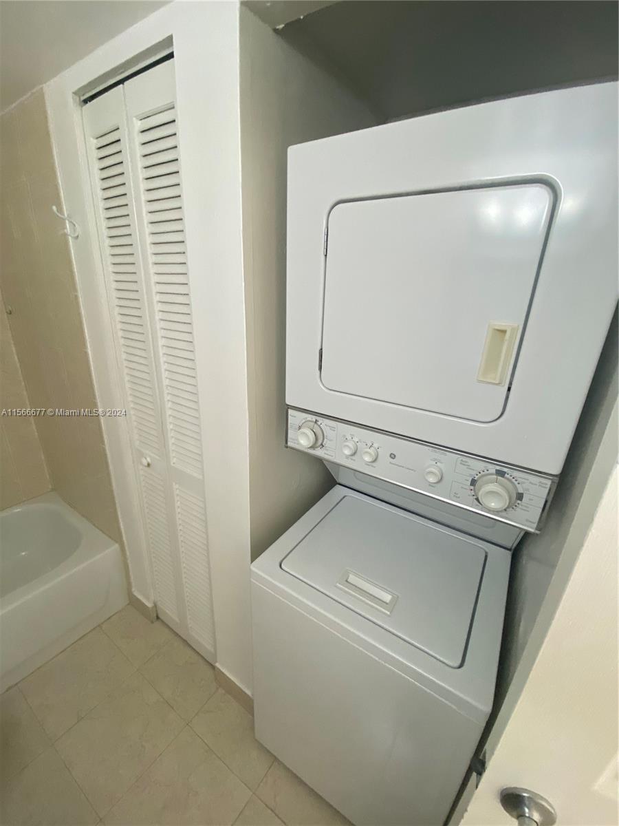 8305 SW 152nd Ave A-110, Miami, Florida 33193, 2 Bedrooms Bedrooms, ,2 BathroomsBathrooms,Residentiallease,For Rent,8305 SW 152nd Ave A-110,A11566677