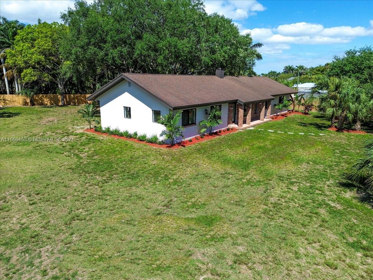 25000 SW 144th Ave, Homestead, Florida 33032, 3 Bedrooms Bedrooms, ,3 BathroomsBathrooms,Residential,For Sale,25000 SW 144th Ave,A11566453