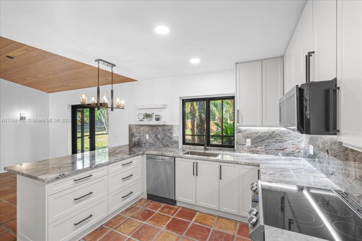 25000 SW 144th Ave, Homestead, Florida 33032, 3 Bedrooms Bedrooms, ,3 BathroomsBathrooms,Residential,For Sale,25000 SW 144th Ave,A11566453