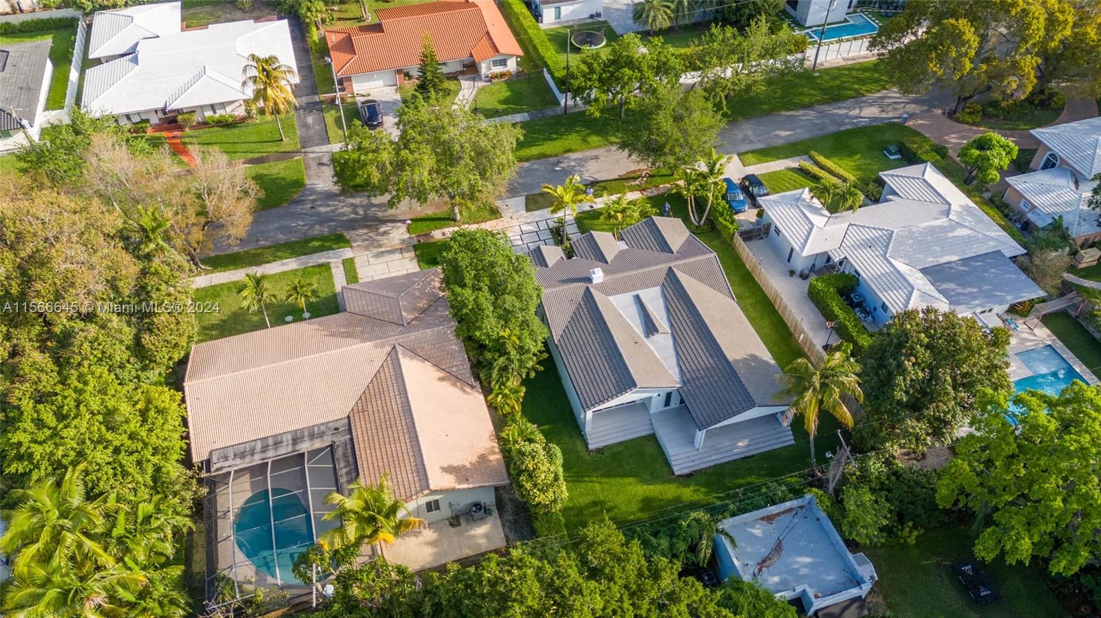 1020 NE 92nd St 1020, Miami Shores, Florida 33138, 3 Bedrooms Bedrooms, ,3 BathroomsBathrooms,Residentiallease,For Rent,1020 NE 92nd St 1020,A11566645