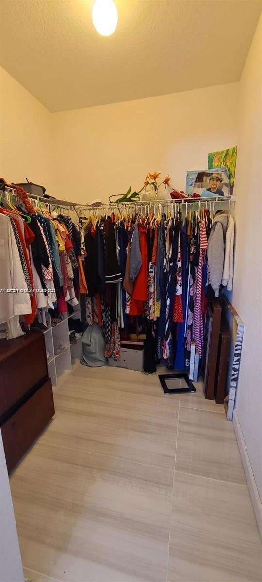 23081 SW 114th Path ., Miami, Florida 33170, 4 Bedrooms Bedrooms, ,3 BathroomsBathrooms,Residentiallease,For Rent,23081 SW 114th Path .,A11567291