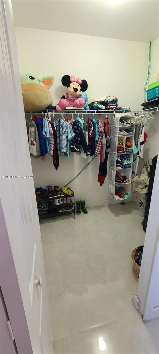 23081 SW 114th Path ., Miami, Florida 33170, 4 Bedrooms Bedrooms, ,3 BathroomsBathrooms,Residentiallease,For Rent,23081 SW 114th Path .,A11567291