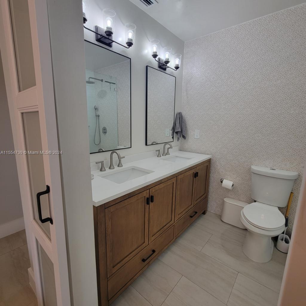 Hall Bathroom