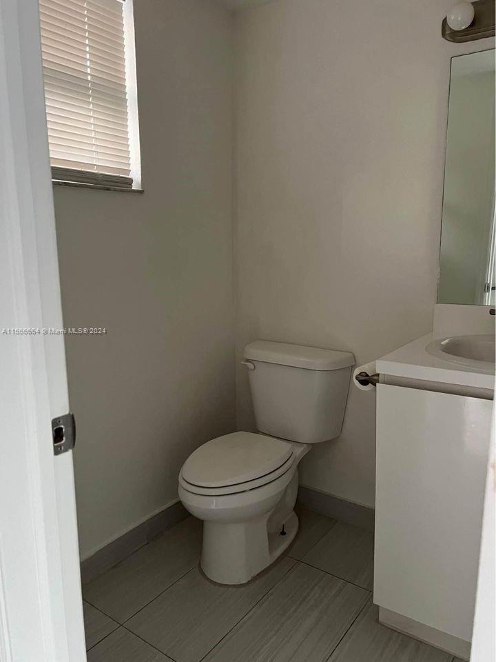 395 NE 21st St 202, Miami, Florida 33137, 1 Bedroom Bedrooms, ,1 BathroomBathrooms,Residentiallease,For Rent,395 NE 21st St 202,A11566664