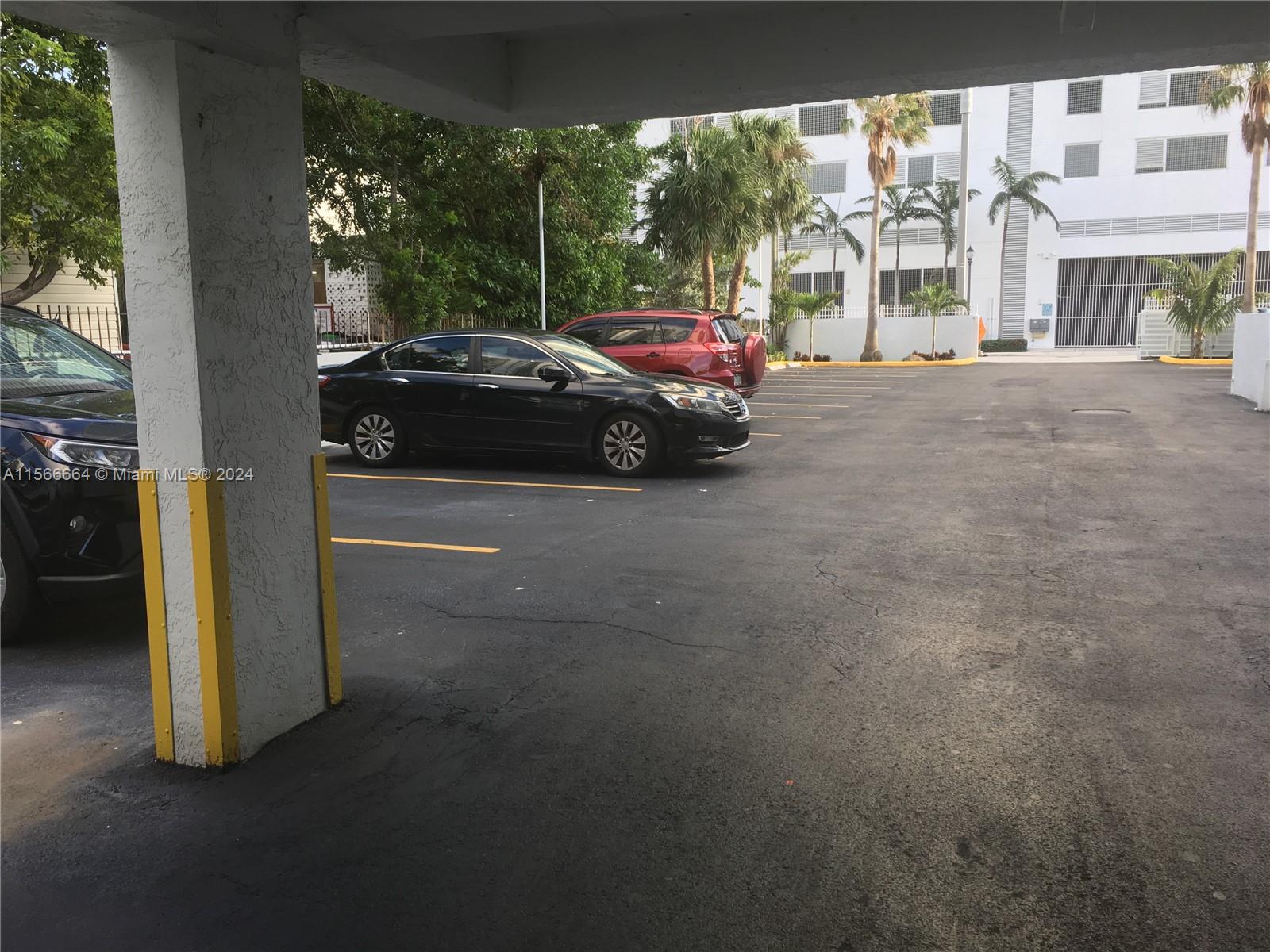 395 NE 21st St 202, Miami, Florida 33137, 1 Bedroom Bedrooms, ,1 BathroomBathrooms,Residentiallease,For Rent,395 NE 21st St 202,A11566664