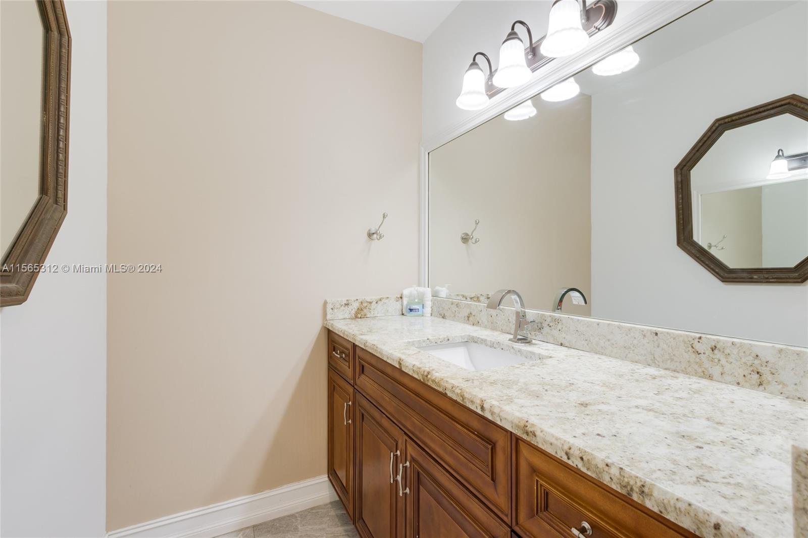 1460 Sheridan St 2D, Hollywood, Florida 33020, 2 Bedrooms Bedrooms, ,2 BathroomsBathrooms,Residential,For Sale,1460 Sheridan St 2D,A11565312