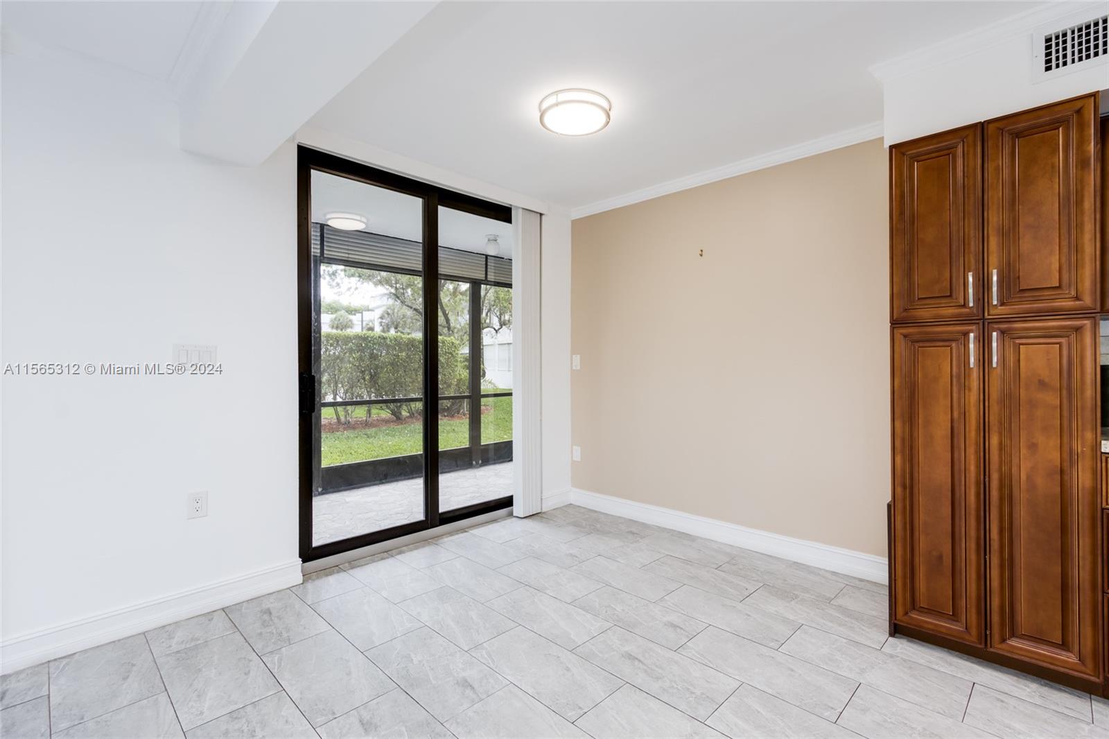 1460 Sheridan St 2D, Hollywood, Florida 33020, 2 Bedrooms Bedrooms, ,2 BathroomsBathrooms,Residential,For Sale,1460 Sheridan St 2D,A11565312