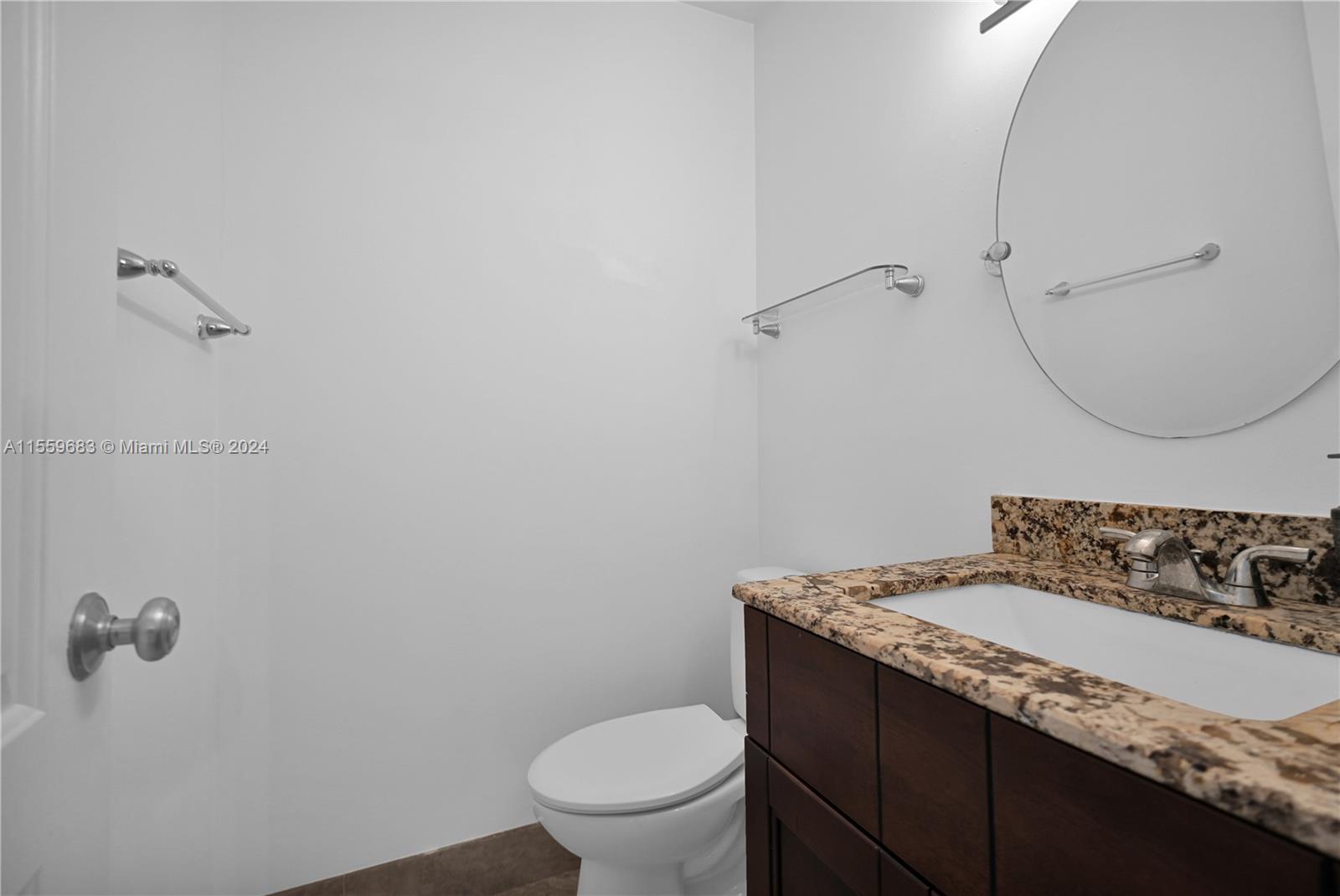 6745 NW 169th St 10F, Hialeah, Florida 33015, 3 Bedrooms Bedrooms, ,2 BathroomsBathrooms,Residential,For Sale,6745 NW 169th St 10F,A11559683