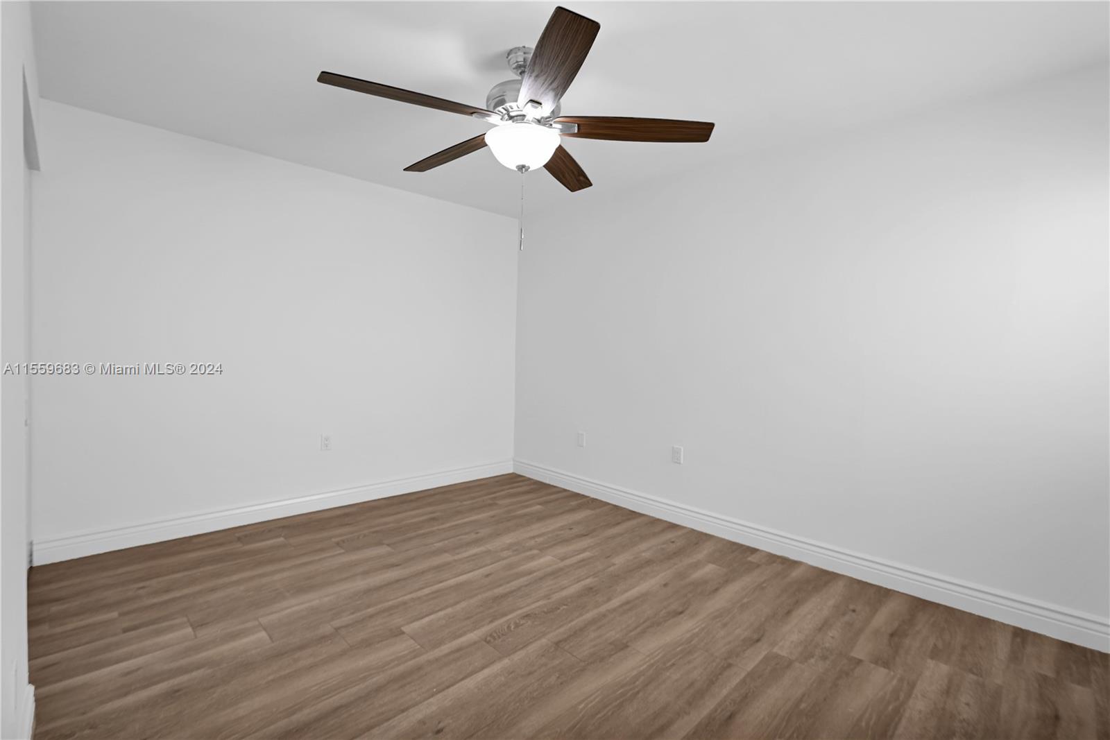 6745 NW 169th St 10F, Hialeah, Florida 33015, 3 Bedrooms Bedrooms, ,2 BathroomsBathrooms,Residential,For Sale,6745 NW 169th St 10F,A11559683