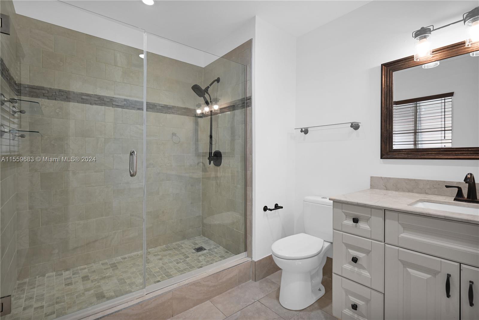 6745 NW 169th St 10F, Hialeah, Florida 33015, 3 Bedrooms Bedrooms, ,2 BathroomsBathrooms,Residential,For Sale,6745 NW 169th St 10F,A11559683