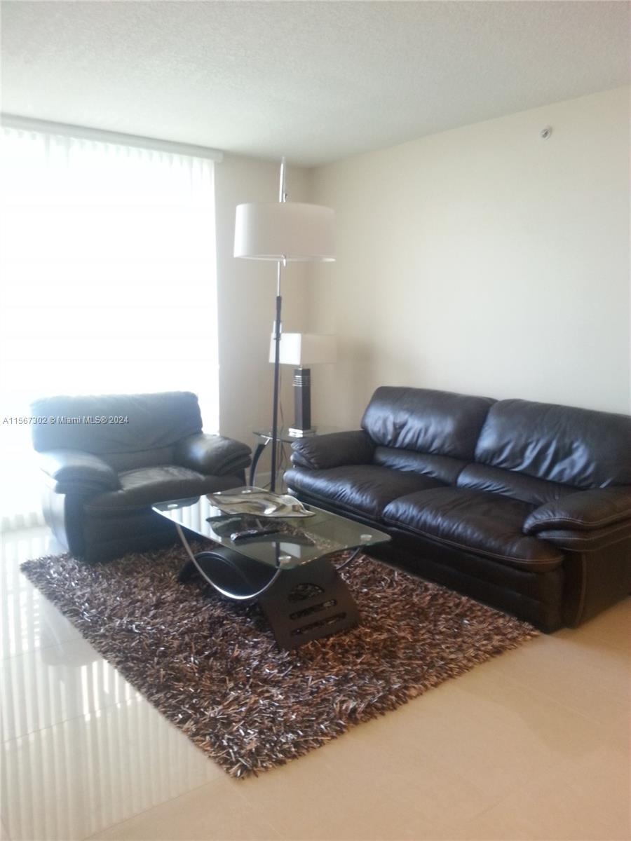 18800 NE 29th Ave 827, Aventura, Florida 33180, 2 Bedrooms Bedrooms, ,2 BathroomsBathrooms,Residentiallease,For Rent,18800 NE 29th Ave 827,A11567302