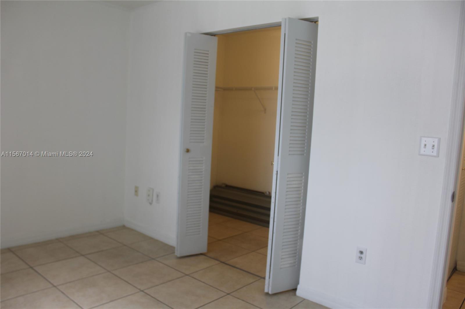 1627 NW 18th St 205, Miami, Florida 33125, 2 Bedrooms Bedrooms, ,2 BathroomsBathrooms,Residential,For Sale,1627 NW 18th St 205,A11567014