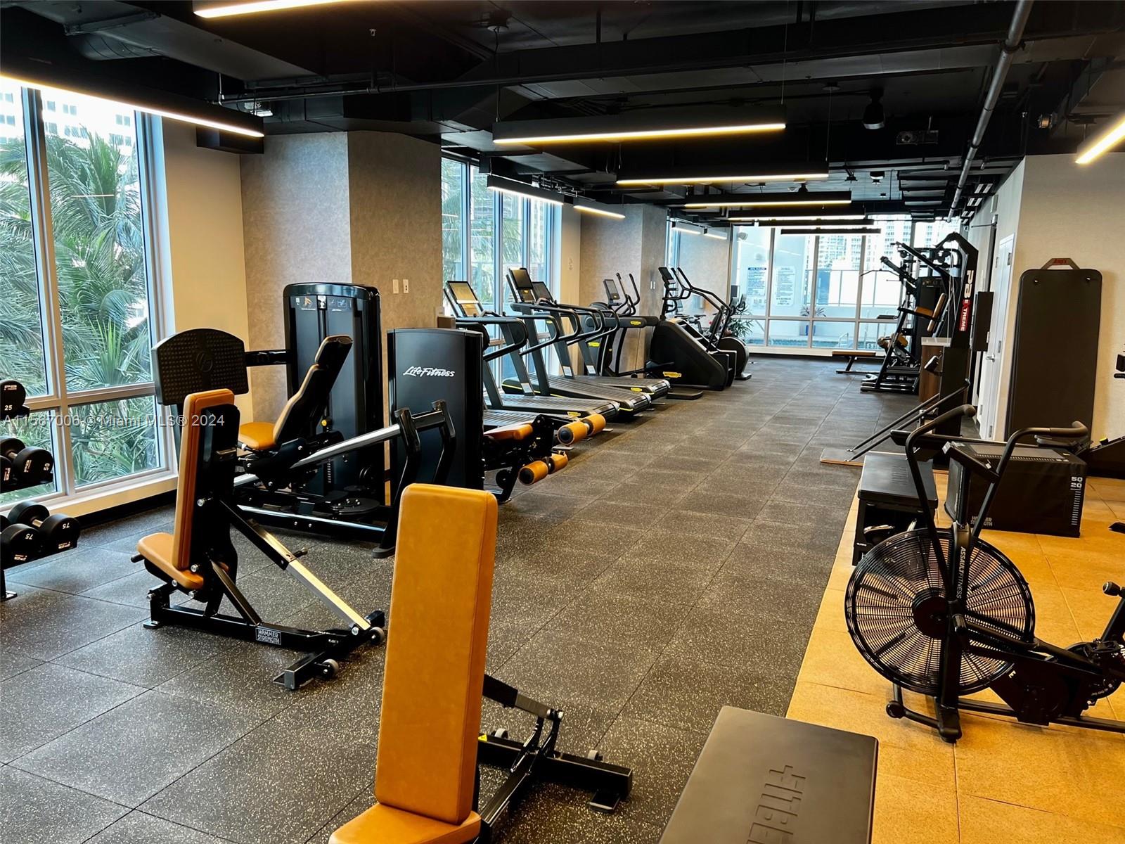 227 NE 2nd St 2211, Miami, Florida 33132, ,1 BathroomBathrooms,Residentiallease,For Rent,227 NE 2nd St 2211,A11567006