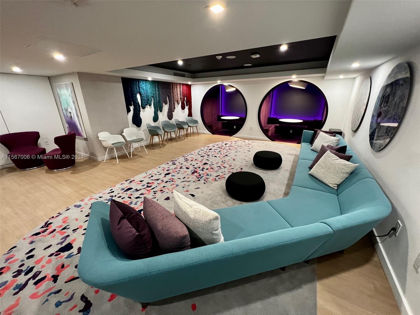 227 NE 2nd St 2211, Miami, Florida 33132, ,1 BathroomBathrooms,Residentiallease,For Rent,227 NE 2nd St 2211,A11567006