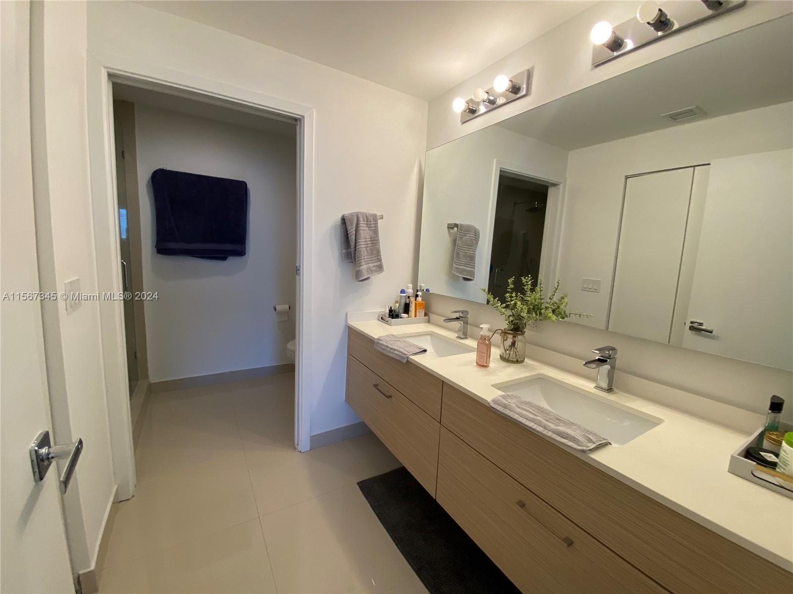 600 NE 27th St 1103, Miami, Florida 33137, 3 Bedrooms Bedrooms, ,3 BathroomsBathrooms,Residentiallease,For Rent,600 NE 27th St 1103,A11567345