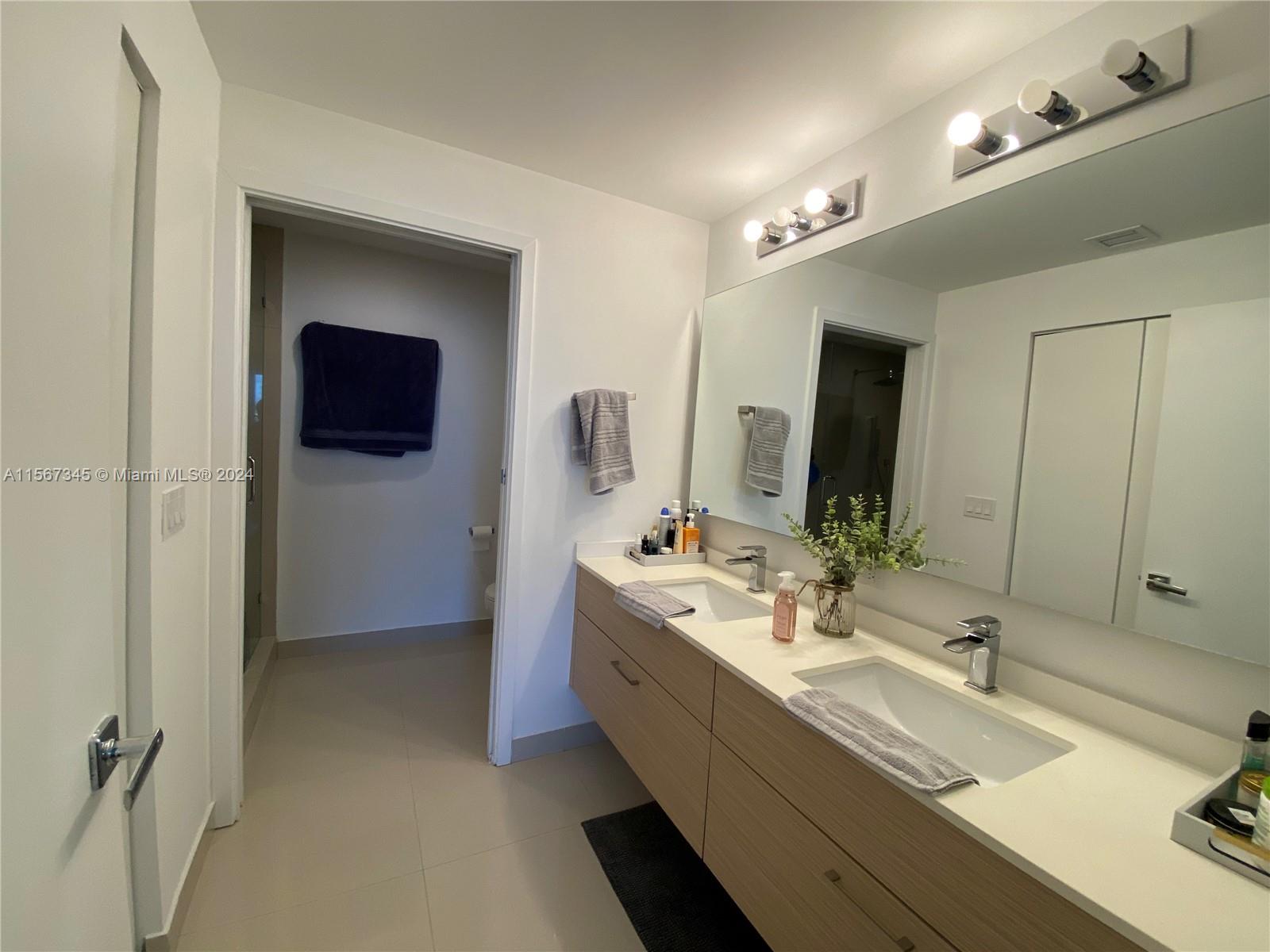 600 NE 27th St 1103, Miami, Florida 33137, 3 Bedrooms Bedrooms, ,3 BathroomsBathrooms,Residentiallease,For Rent,600 NE 27th St 1103,A11567345