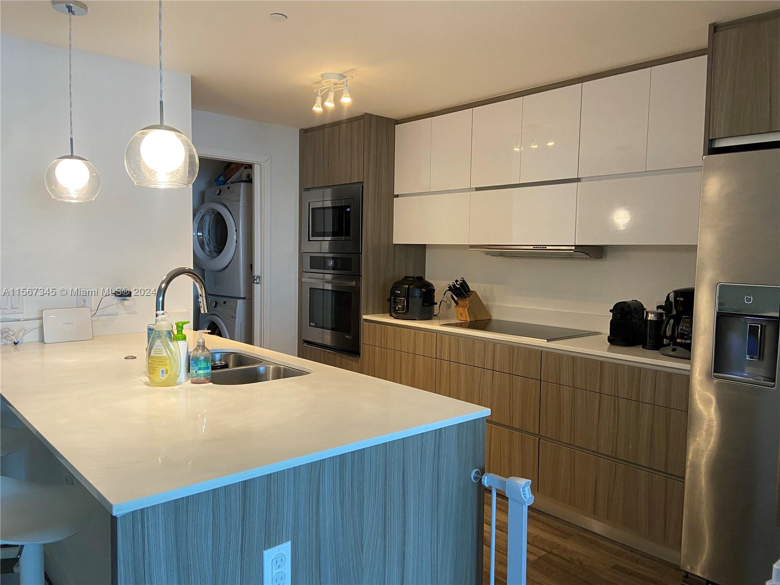 600 NE 27th St 1103, Miami, Florida 33137, 3 Bedrooms Bedrooms, ,3 BathroomsBathrooms,Residentiallease,For Rent,600 NE 27th St 1103,A11567345