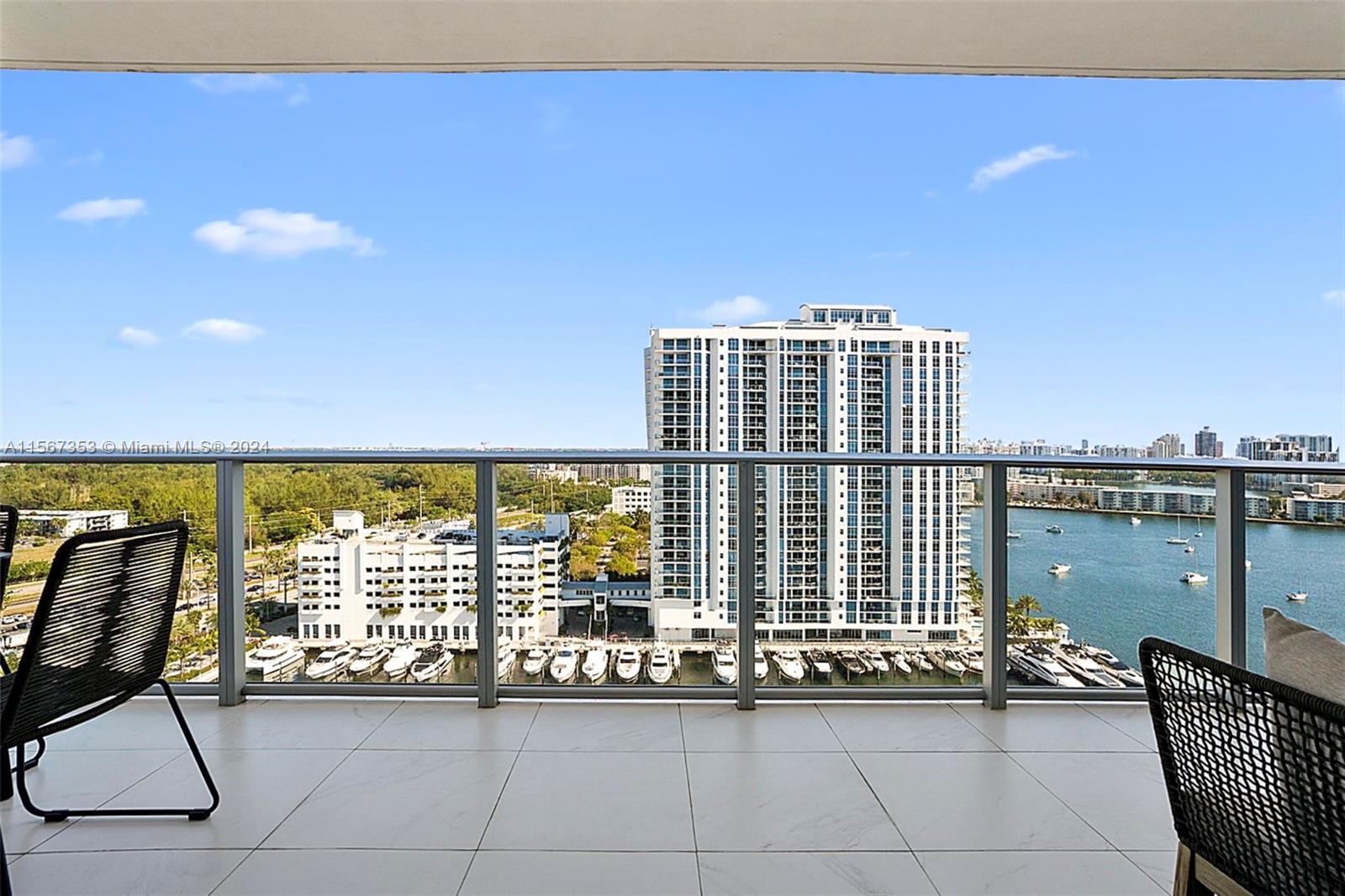 17111 Biscayne Blvd 1701, North Miami Beach, Florida 33160, 3 Bedrooms Bedrooms, ,2 BathroomsBathrooms,Residentiallease,For Rent,17111 Biscayne Blvd 1701,A11567353
