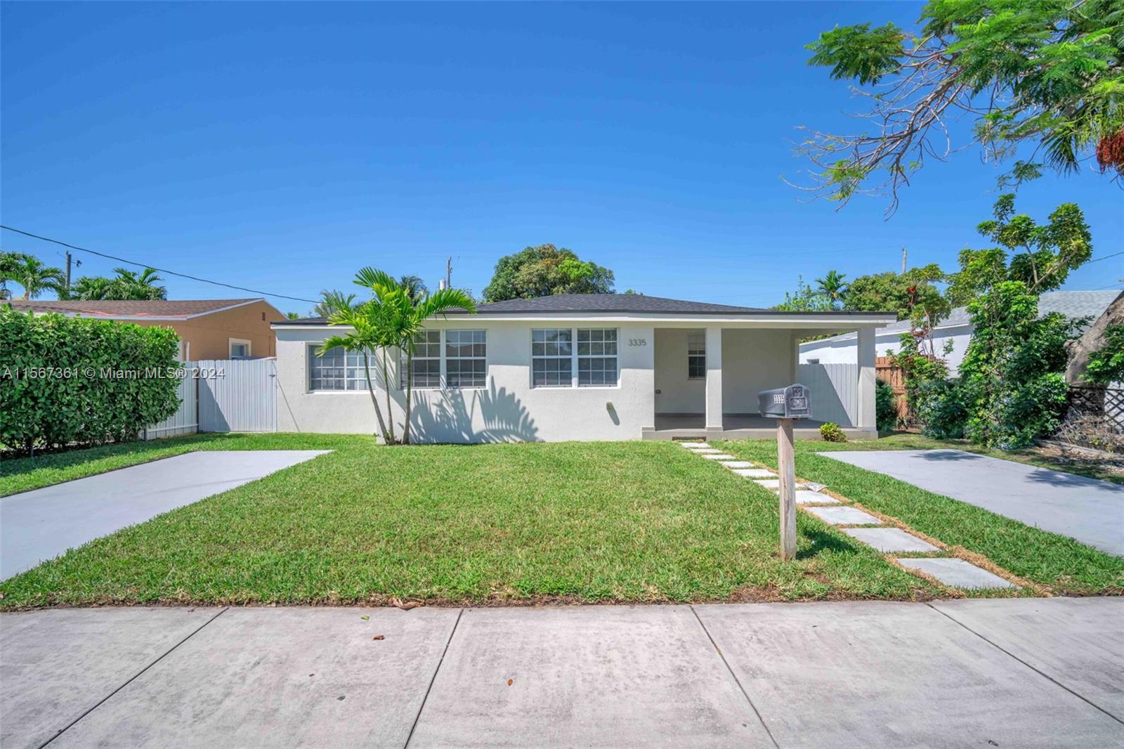 3335 NW 19 St, Miami, Florida 33125, 4 Bedrooms Bedrooms, ,2 BathroomsBathrooms,Residentiallease,For Rent,3335 NW 19 St,A11567361