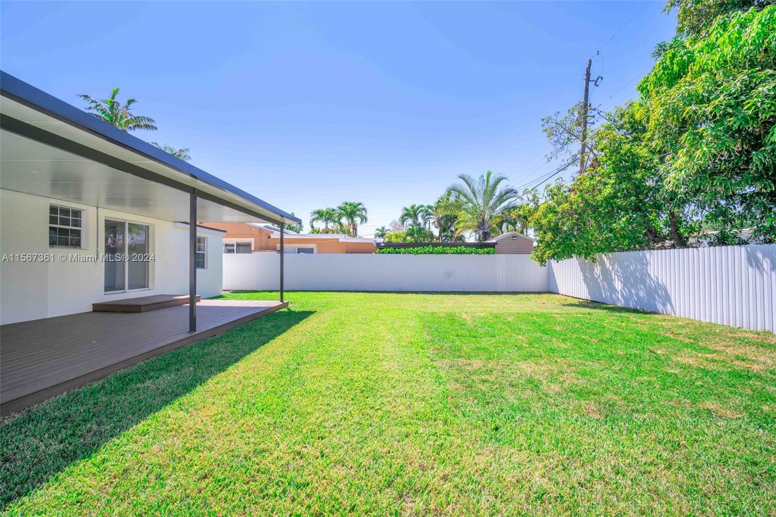 3335 NW 19 St, Miami, Florida 33125, 4 Bedrooms Bedrooms, ,2 BathroomsBathrooms,Residentiallease,For Rent,3335 NW 19 St,A11567361