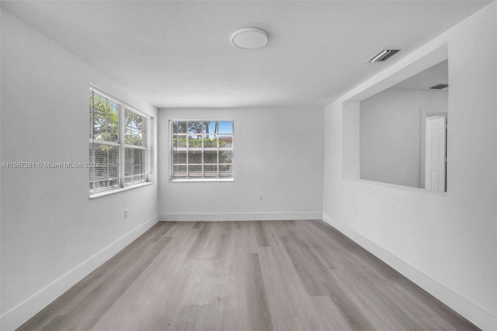 3335 NW 19 St, Miami, Florida 33125, 4 Bedrooms Bedrooms, ,2 BathroomsBathrooms,Residentiallease,For Rent,3335 NW 19 St,A11567361