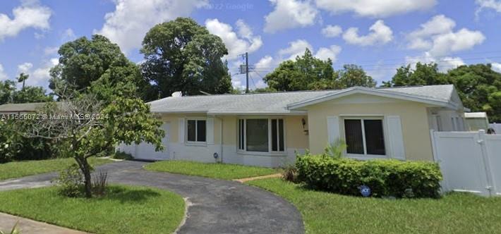 Lauderdale Lakes, Florida 33311, 3 Bedrooms Bedrooms, ,2 BathroomsBathrooms,Residential,For Sale,A11565072