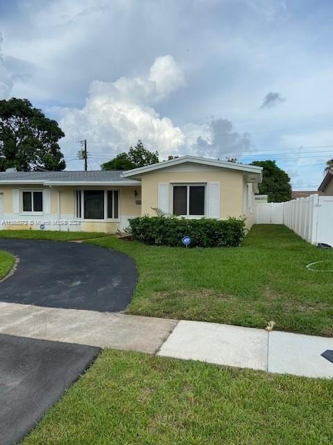 Lauderdale Lakes, Florida 33311, 3 Bedrooms Bedrooms, ,2 BathroomsBathrooms,Residential,For Sale,A11565072