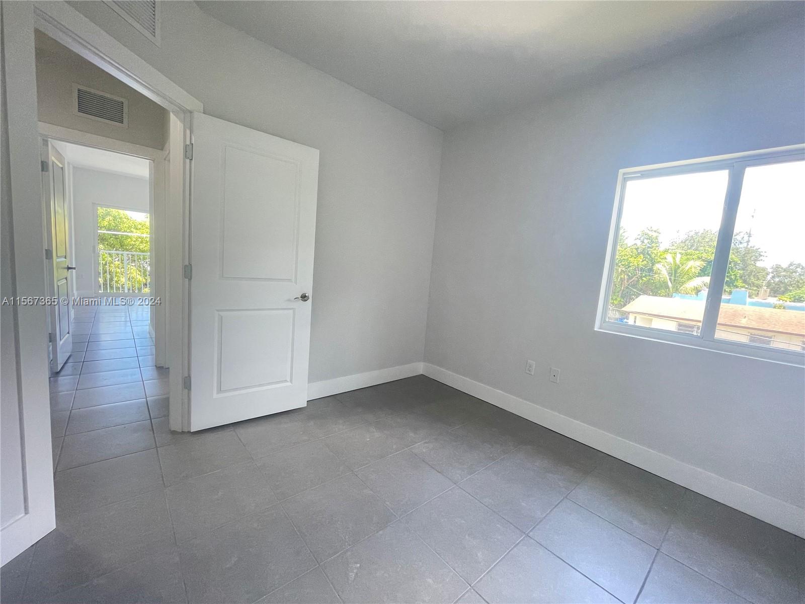 77 NE 64th St 77, Miami, Florida 33138, 3 Bedrooms Bedrooms, ,2 BathroomsBathrooms,Residentiallease,For Rent,77 NE 64th St 77,A11567365