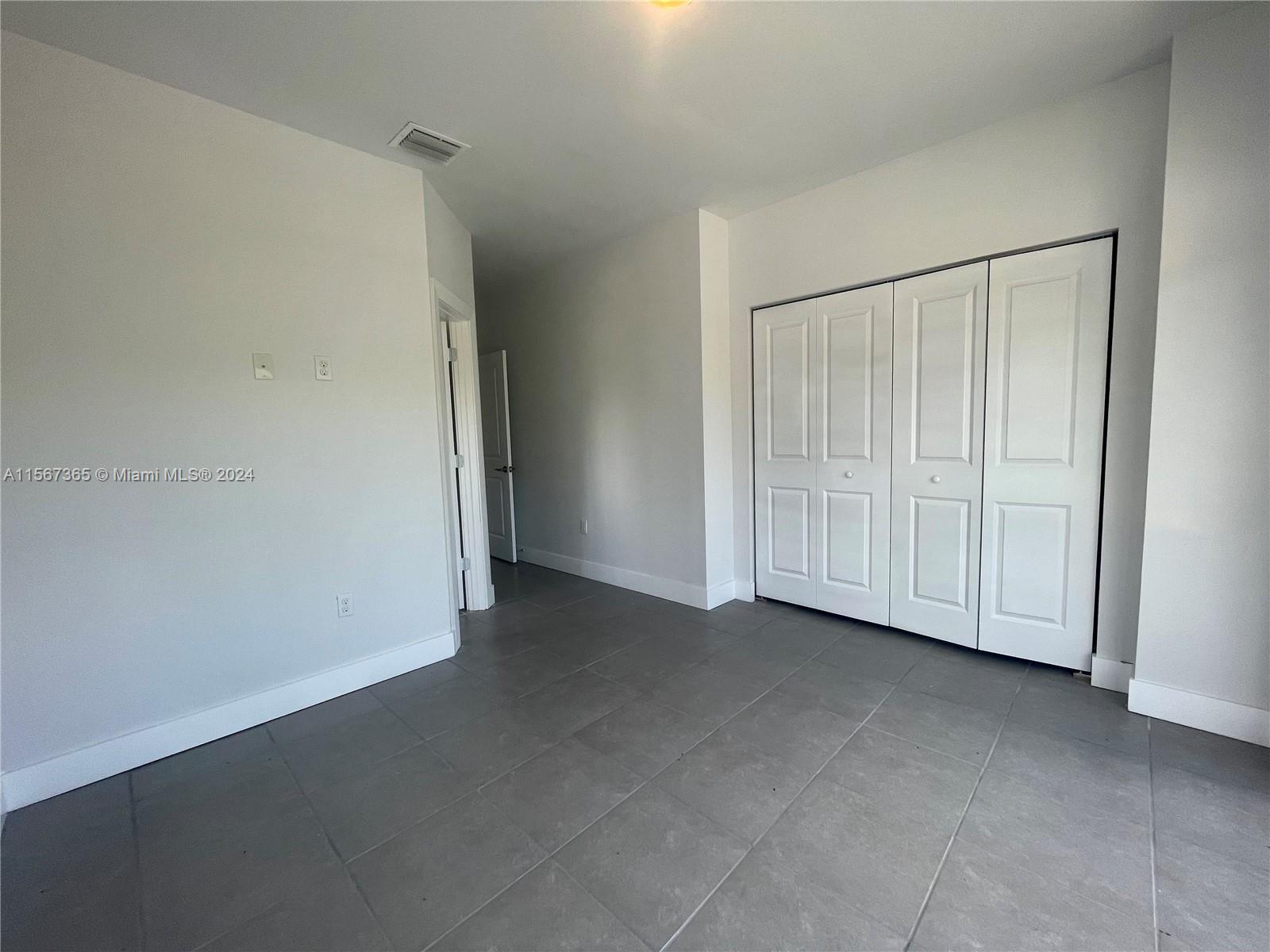 77 NE 64th St 77, Miami, Florida 33138, 3 Bedrooms Bedrooms, ,2 BathroomsBathrooms,Residentiallease,For Rent,77 NE 64th St 77,A11567365