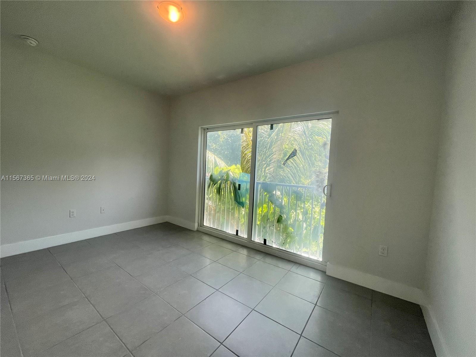 77 NE 64th St 77, Miami, Florida 33138, 3 Bedrooms Bedrooms, ,2 BathroomsBathrooms,Residentiallease,For Rent,77 NE 64th St 77,A11567365