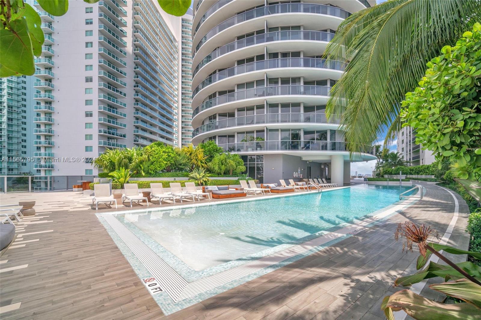 488 NE 18th St 4311, Miami, Florida 33132, 2 Bedrooms Bedrooms, ,3 BathroomsBathrooms,Residentiallease,For Rent,488 NE 18th St 4311,A11565795