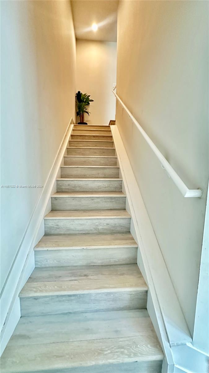 2535 NE 193rd St 3202, Miami, Florida 33180, 2 Bedrooms Bedrooms, ,2 BathroomsBathrooms,Residentiallease,For Rent,2535 NE 193rd St 3202,A11567022