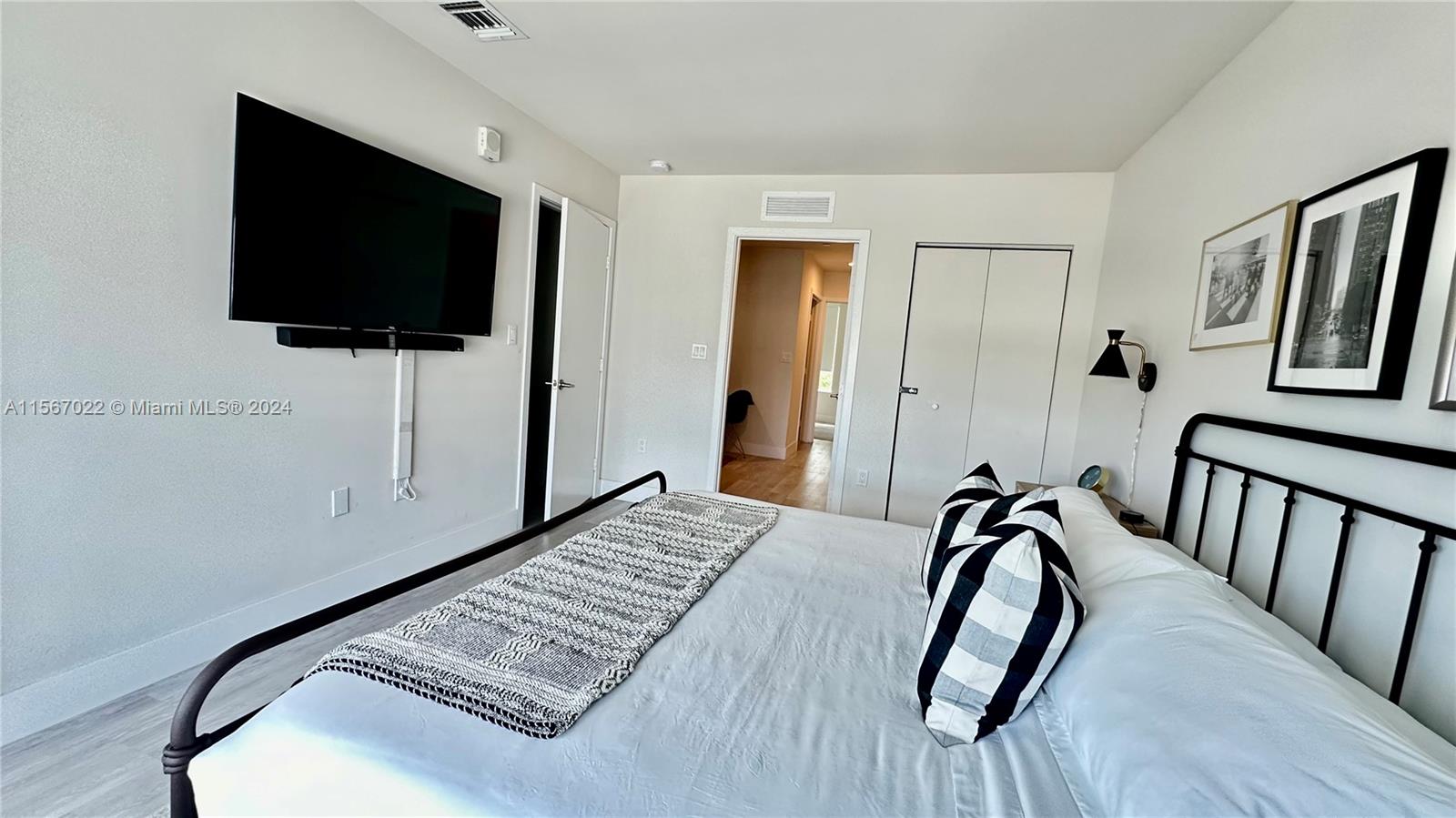 2535 NE 193rd St 3202, Miami, Florida 33180, 2 Bedrooms Bedrooms, ,2 BathroomsBathrooms,Residentiallease,For Rent,2535 NE 193rd St 3202,A11567022