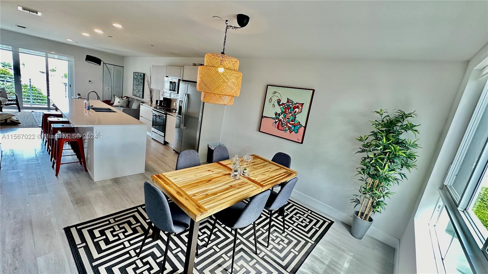 2535 NE 193rd St 3202, Miami, Florida 33180, 2 Bedrooms Bedrooms, ,2 BathroomsBathrooms,Residentiallease,For Rent,2535 NE 193rd St 3202,A11567022