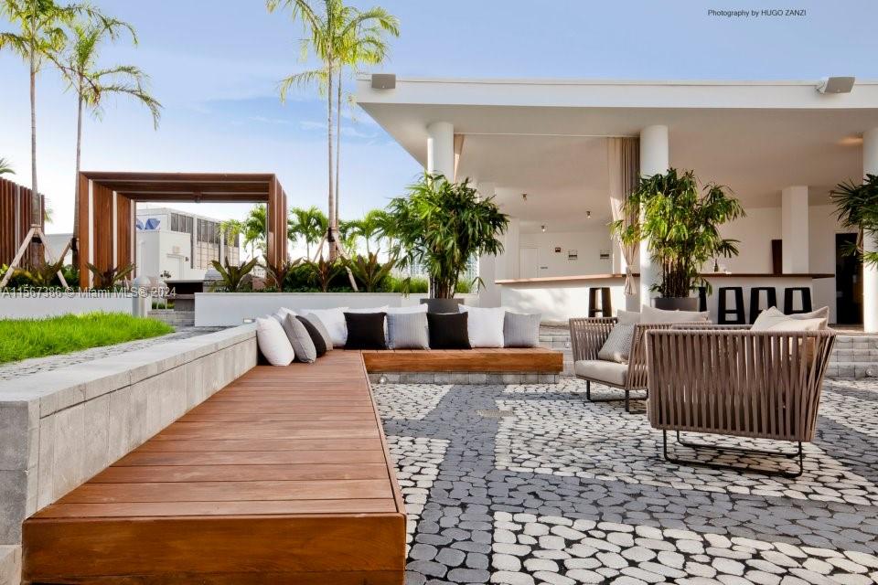 2020 N Bayshore Dr 2405, Miami, Florida 33137, 2 Bedrooms Bedrooms, ,2 BathroomsBathrooms,Residential,For Sale,2020 N Bayshore Dr 2405,A11567386