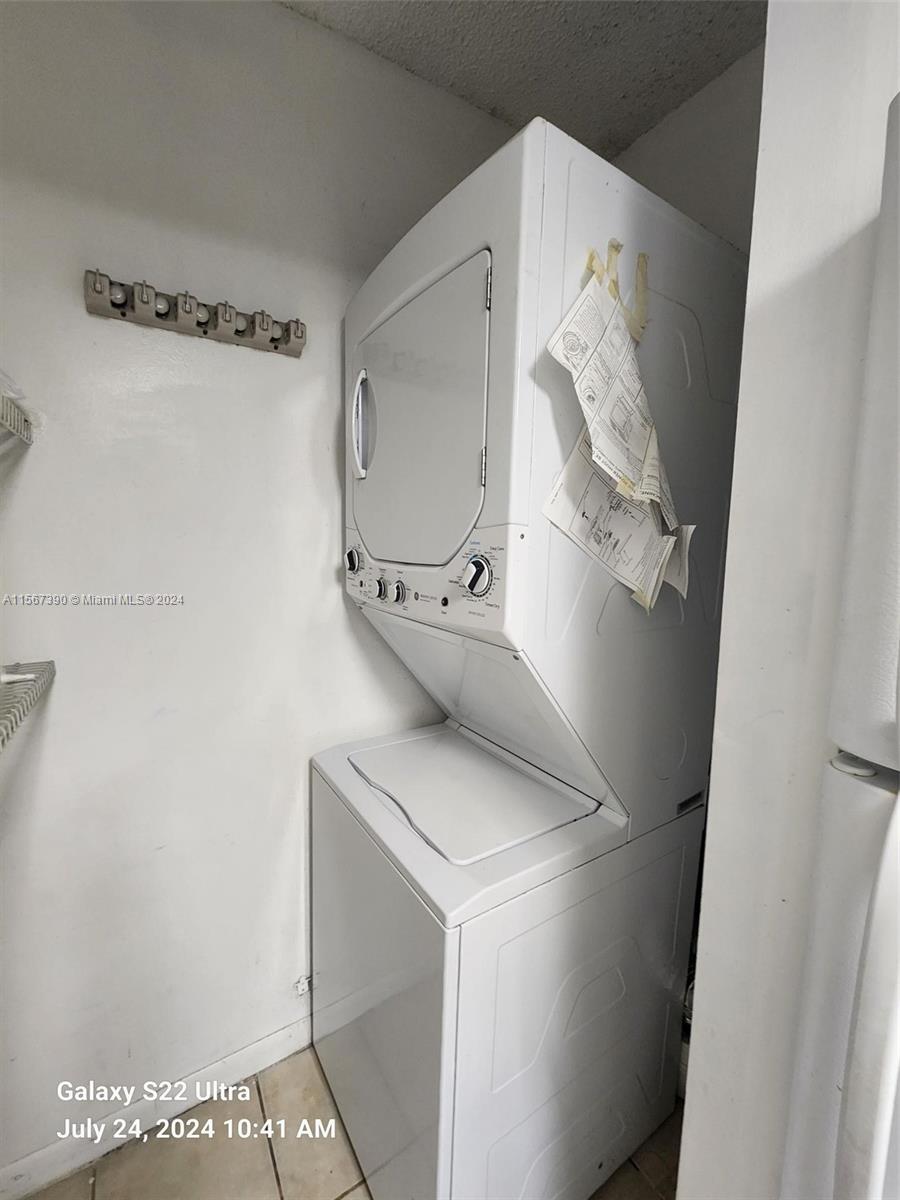 7200 NW 179th St 303, Hialeah, Florida 33015, 2 Bedrooms Bedrooms, ,2 BathroomsBathrooms,Residentiallease,For Rent,7200 NW 179th St 303,A11567390