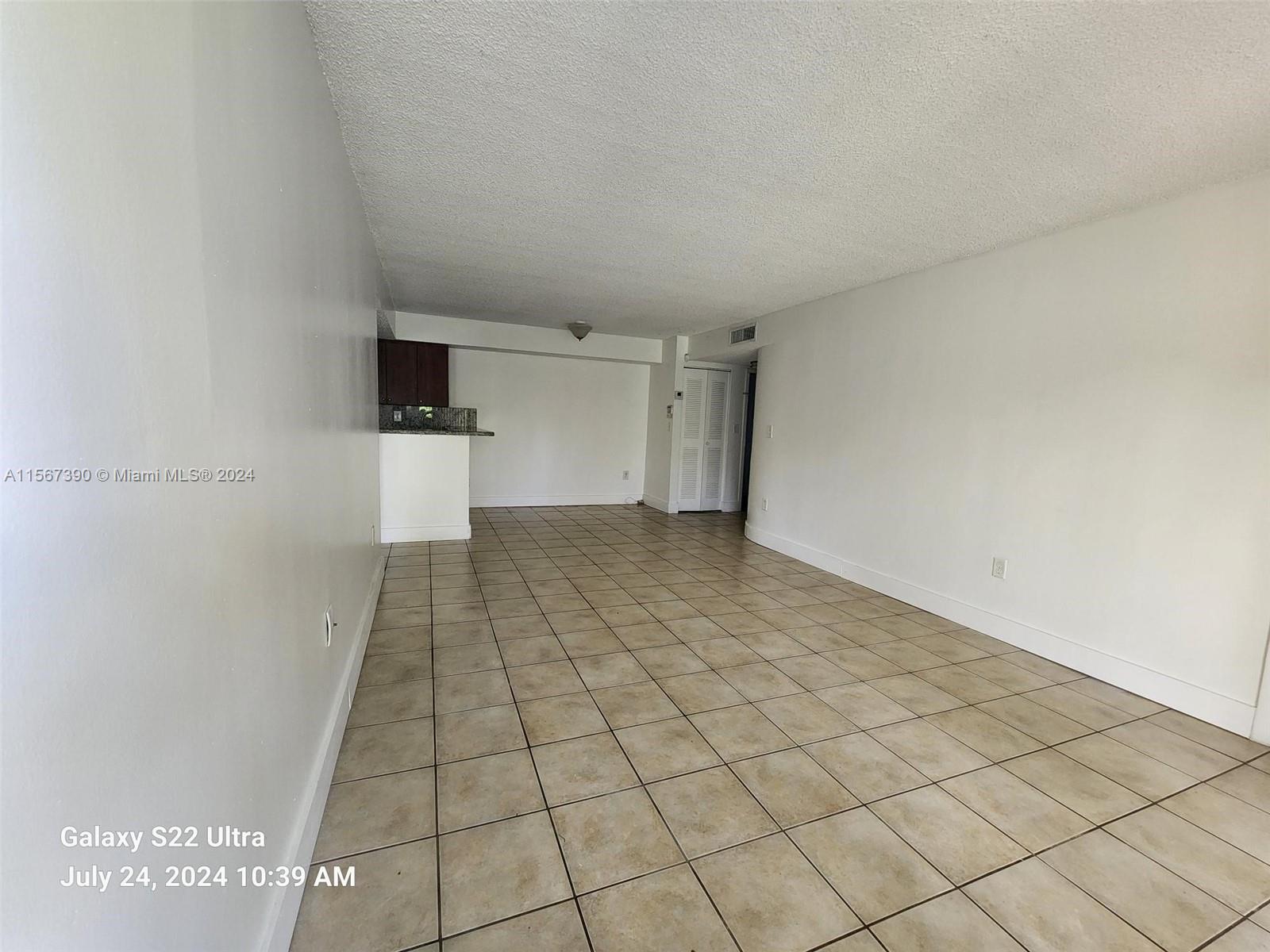 7200 NW 179th St 303, Hialeah, Florida 33015, 2 Bedrooms Bedrooms, ,2 BathroomsBathrooms,Residentiallease,For Rent,7200 NW 179th St 303,A11567390