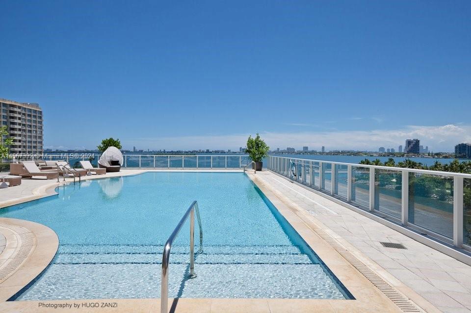 2020 N Bayshore Dr 2405, Miami, Florida 33137, 2 Bedrooms Bedrooms, ,2 BathroomsBathrooms,Residentiallease,For Rent,2020 N Bayshore Dr 2405,A11567392