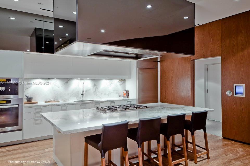 2020 N Bayshore Dr 2405, Miami, Florida 33137, 2 Bedrooms Bedrooms, ,2 BathroomsBathrooms,Residentiallease,For Rent,2020 N Bayshore Dr 2405,A11567392