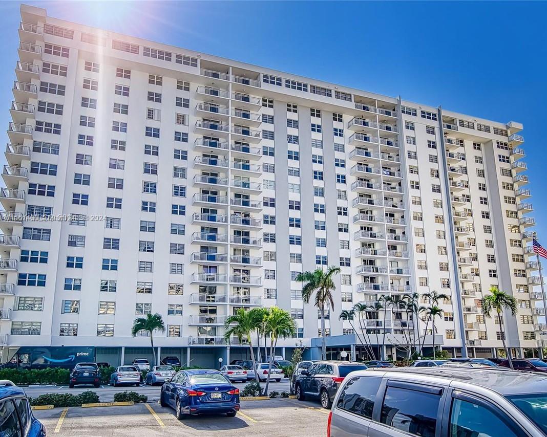 1849 S Ocean Dr 1602, Hallandale Beach, Florida 33009, 2 Bedrooms Bedrooms, ,2 BathroomsBathrooms,Residential,For Sale,1849 S Ocean Dr 1602,A11567400