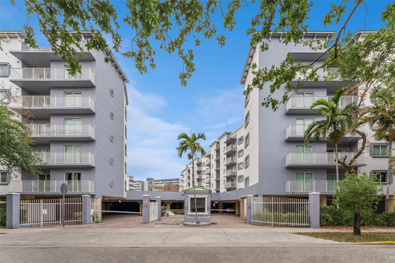 2415 NW 16th St Rd 306, Miami, Florida 33125, 2 Bedrooms Bedrooms, ,2 BathroomsBathrooms,Residentiallease,For Rent,2415 NW 16th St Rd 306,A11567226