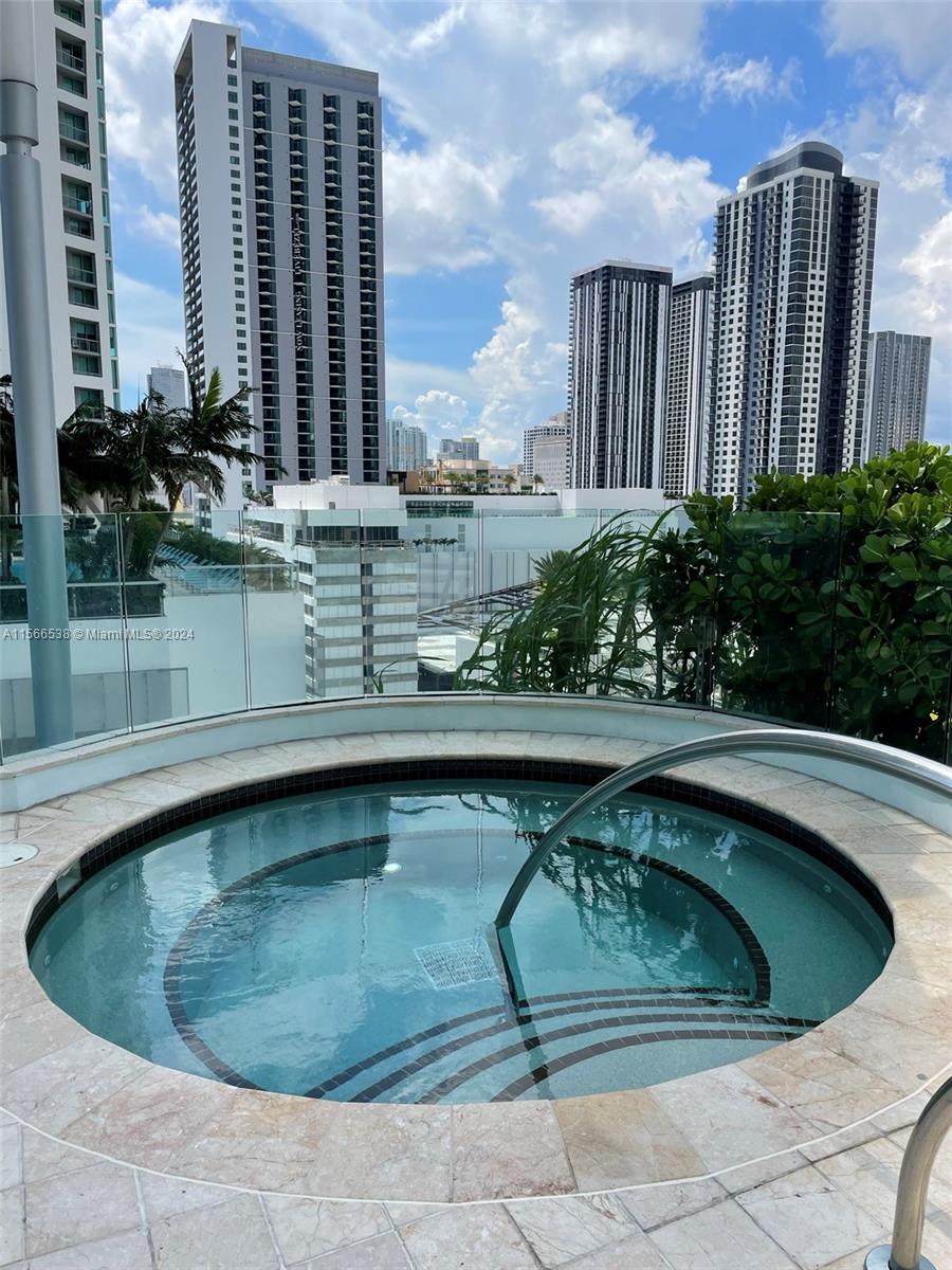 900 Biscayne Blvd 4304, Miami, Florida 33132, 1 Bedroom Bedrooms, ,2 BathroomsBathrooms,Residentiallease,For Rent,900 Biscayne Blvd 4304,A11566538