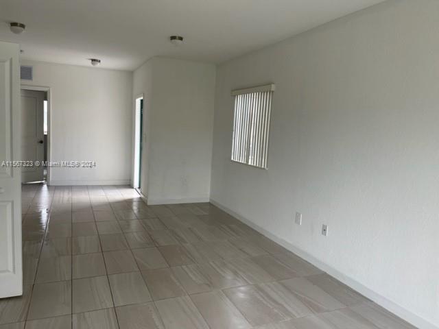 417 NW 12th Pl 417, Florida City, Florida 33034, 4 Bedrooms Bedrooms, ,3 BathroomsBathrooms,Residentiallease,For Rent,417 NW 12th Pl 417,A11567323