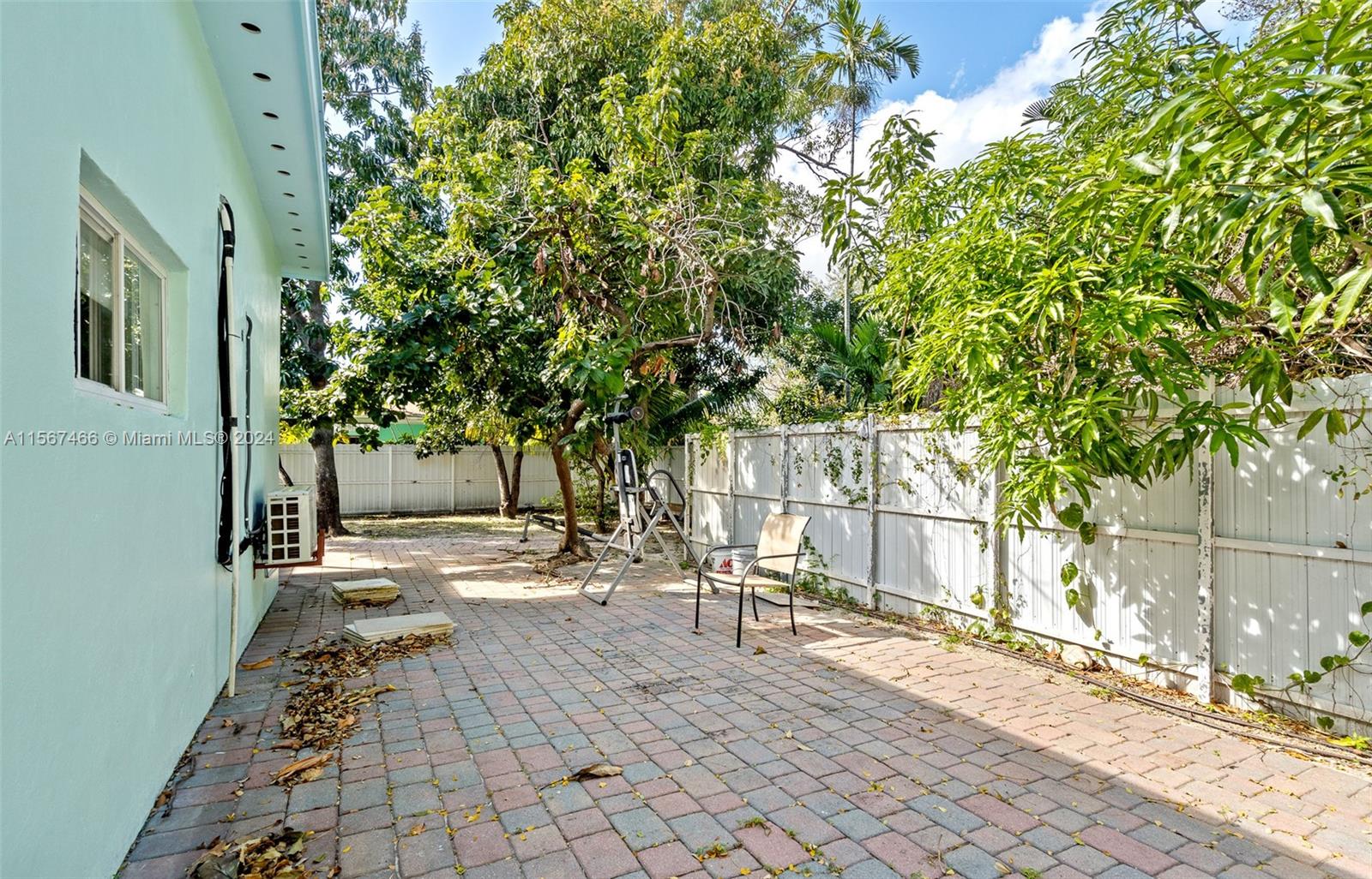 111 NE 68th Ter, Miami, Florida 33138, 3 Bedrooms Bedrooms, ,2 BathroomsBathrooms,Residentiallease,For Rent,111 NE 68th Ter,A11567466